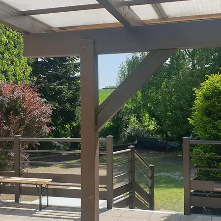 Un Havre De Paix Avec Terrasse Et Climatisation Сasa de vacaciones Seebach
