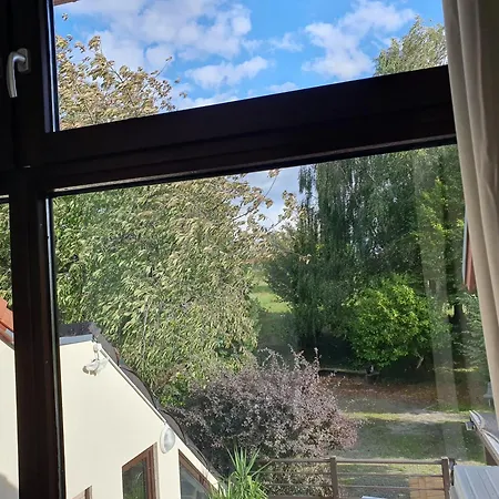 Un Havre De Paix Avec Terrasse Et Climatisation